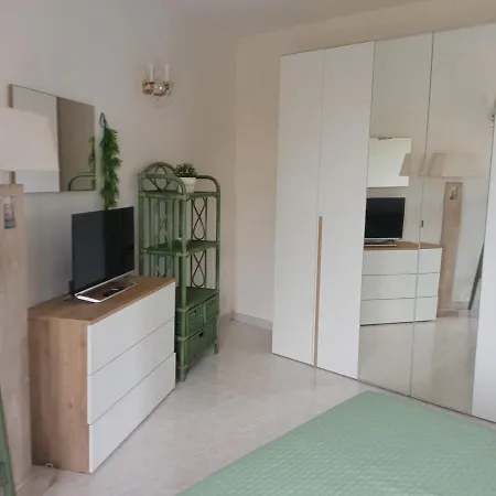 A Casa Di Frida & Mika - Comodo Punto Di Sosta - Vicino A Tutti I Servizi - A 20 Minuti Dall'autostrada Appartement Civita Castellana