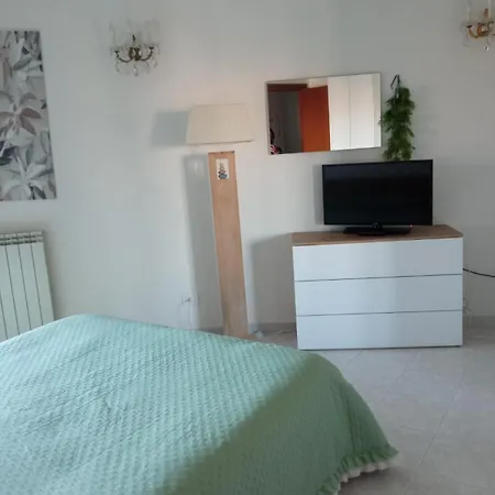 Appartement A Casa Di Frida & Mika - Comodo Punto Di Sosta - Vicino A Tutti I Servizi - A 20 Minuti Dall'autostrada Civita Castellana