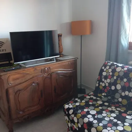 A Casa Di Frida & Mika - Comodo Punto Di Sosta - Vicino A Tutti I Servizi - A 20 Minuti Dall'autostrada Appartement Civita Castellana